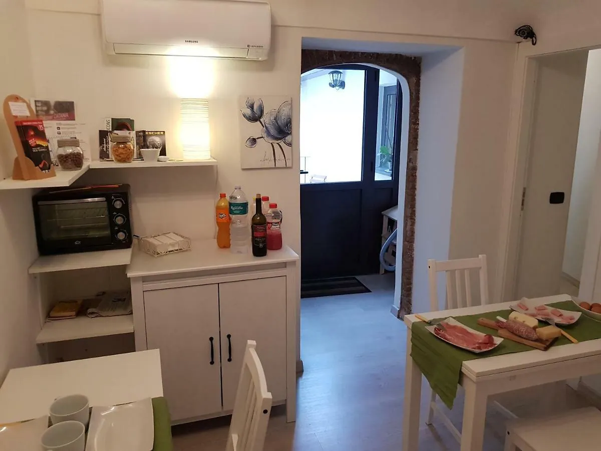 ** Nocleg ze śniadaniem Bed and Breakfast Il Daviduccio Katania Włochy